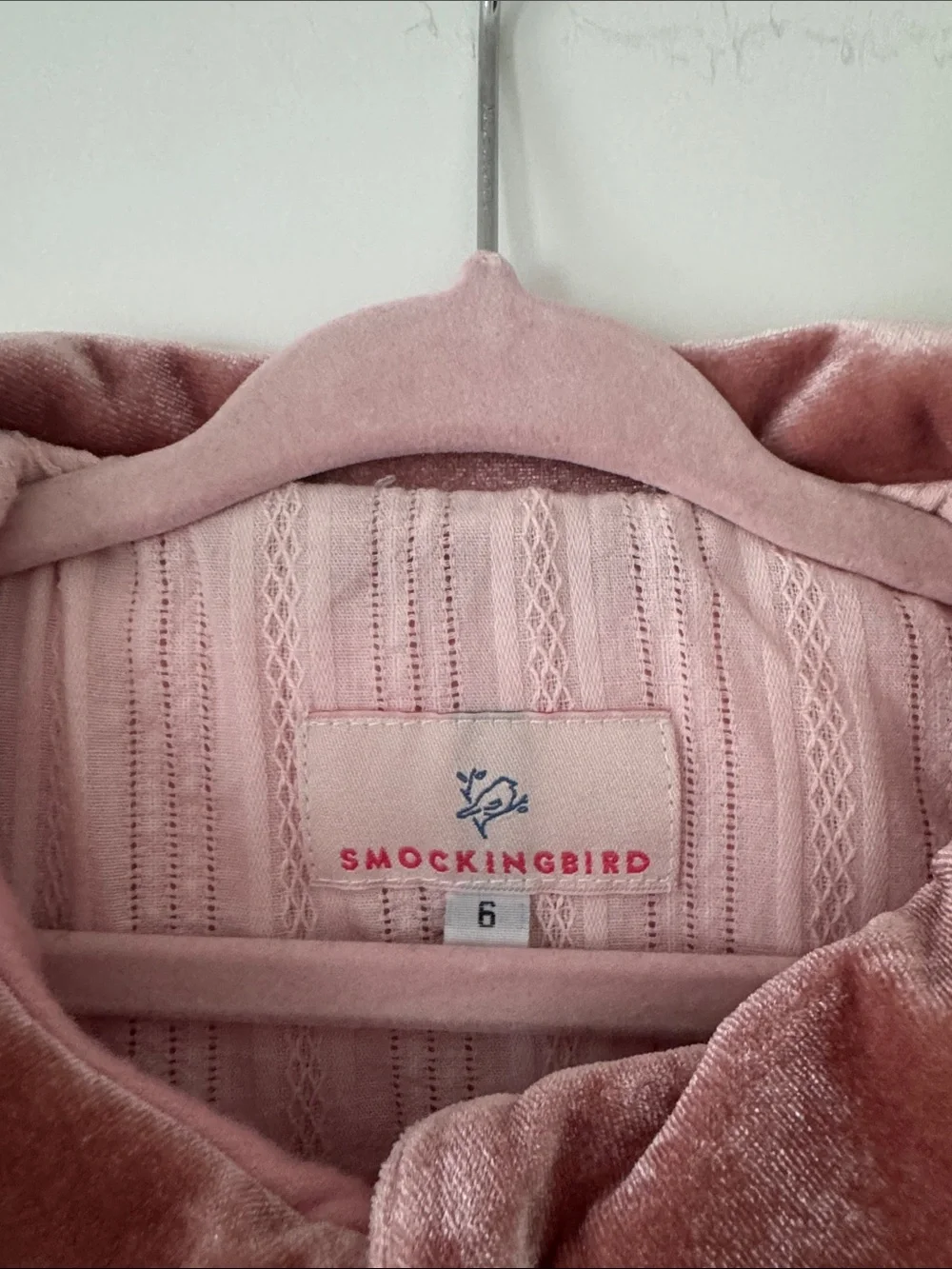 Smockingbird charming pink
